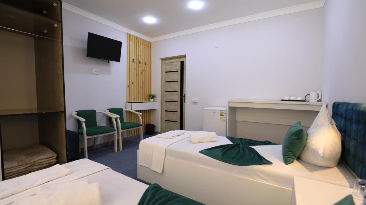Sharq Hotel Urgentj Eksteriør billede